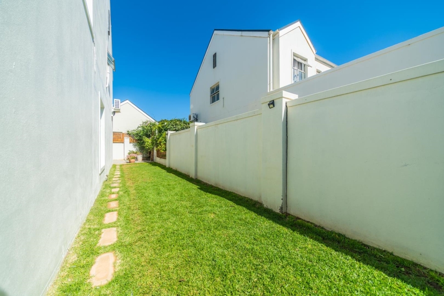 3 Bedroom Property for Sale in Nuutgevonden Western Cape